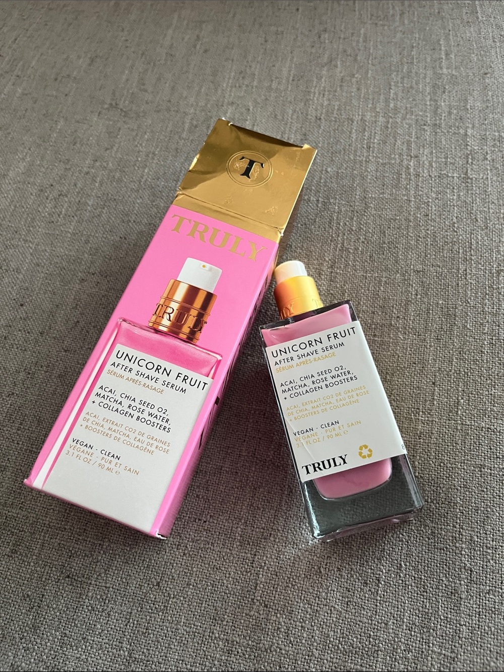 TRULY Unicorn Fruit After Shave Serum - Pink - New in Box
